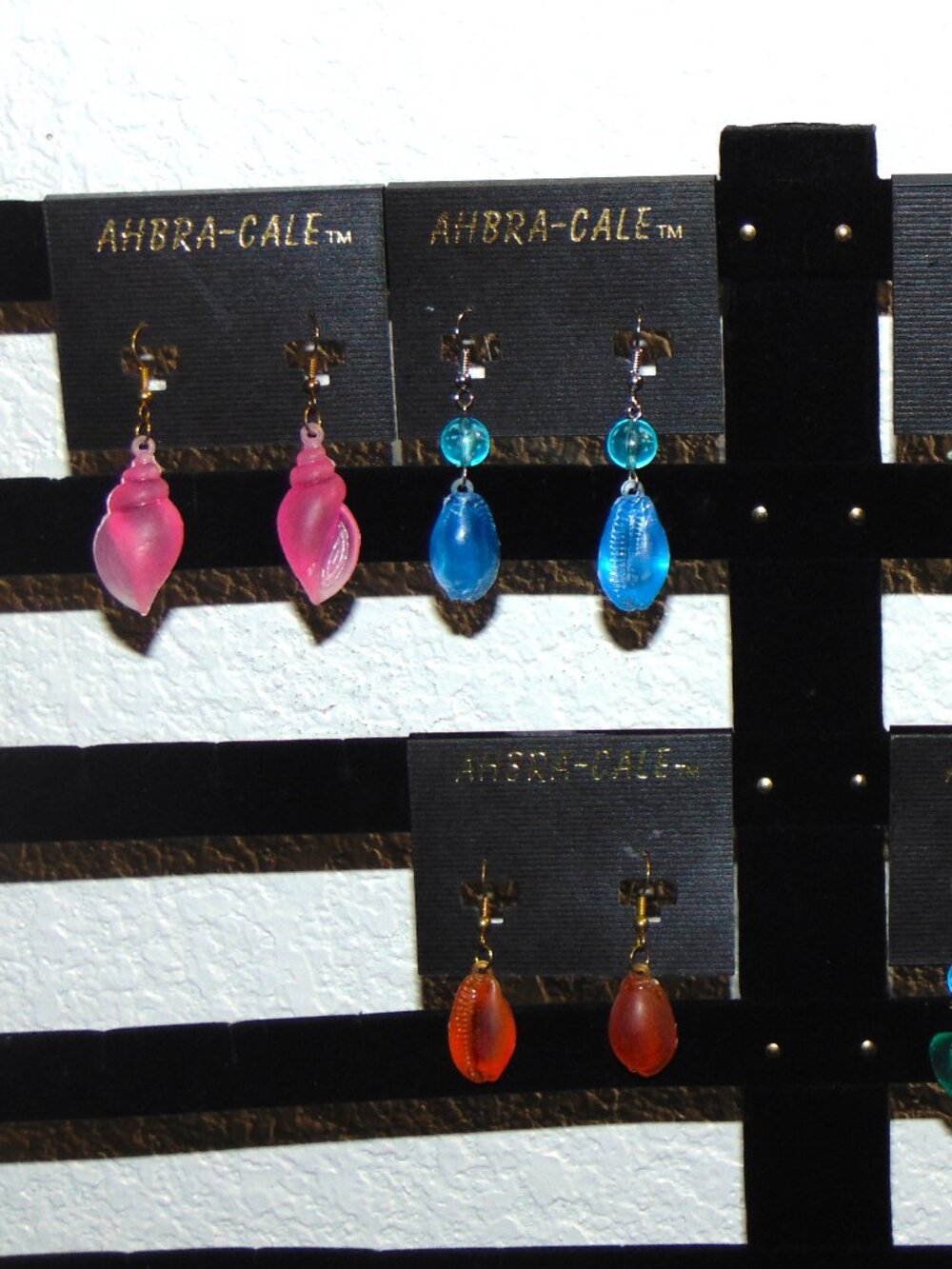 Vintage 80s Ahbra-Cale Beach Theme Earrings Set – set of 6